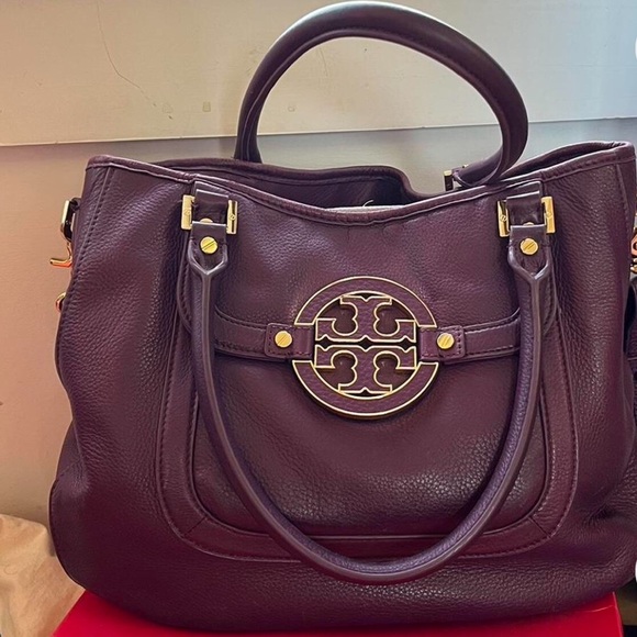 COPY - Tory Burch Amanda satchel - Picture 1 of 10